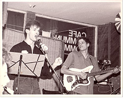RA at the Caf Commune, 1986