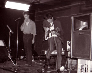 RALive1stgig1985Mtl